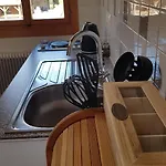 Apres アパート *